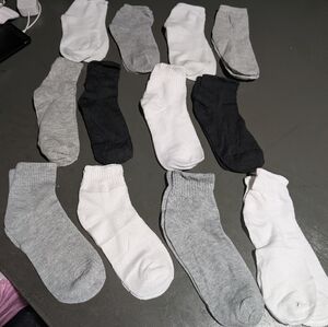 12ct Women's Assorted Socks Mid Calf NWOT Black/Grey/White